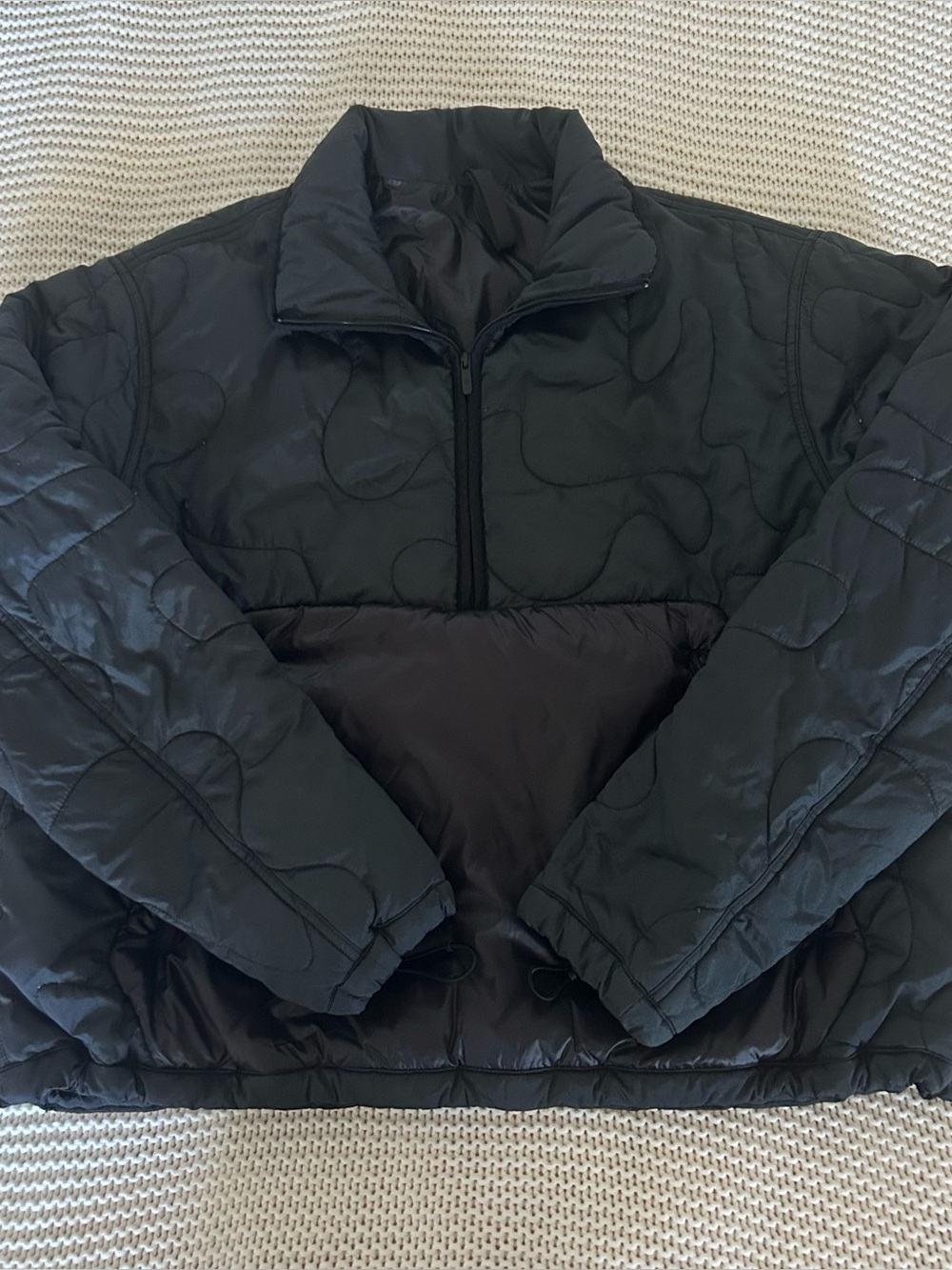 Lululemon Pullover - Picture 1 of 8